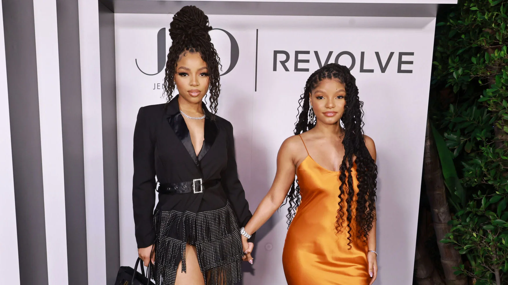 Halle Bailey Seemingly Defends Chlöe Bailey Amid Internet Trolling